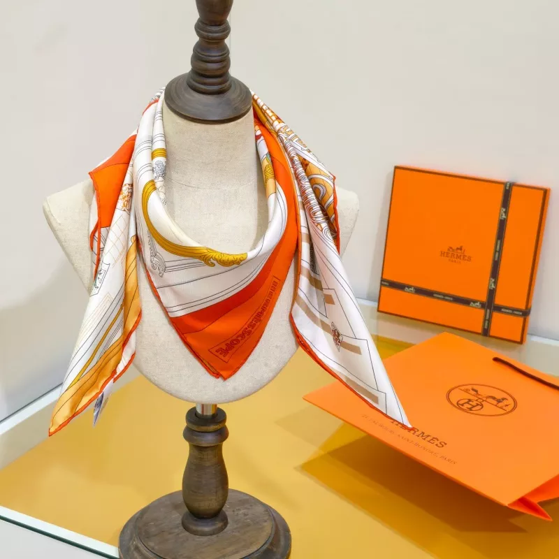 Bright 7811 Hermes Silk Squares