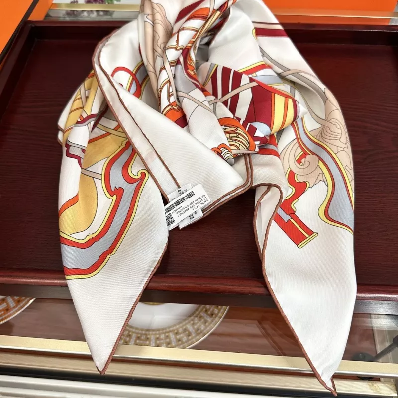 Bright 7921 Hermes Silk Squares