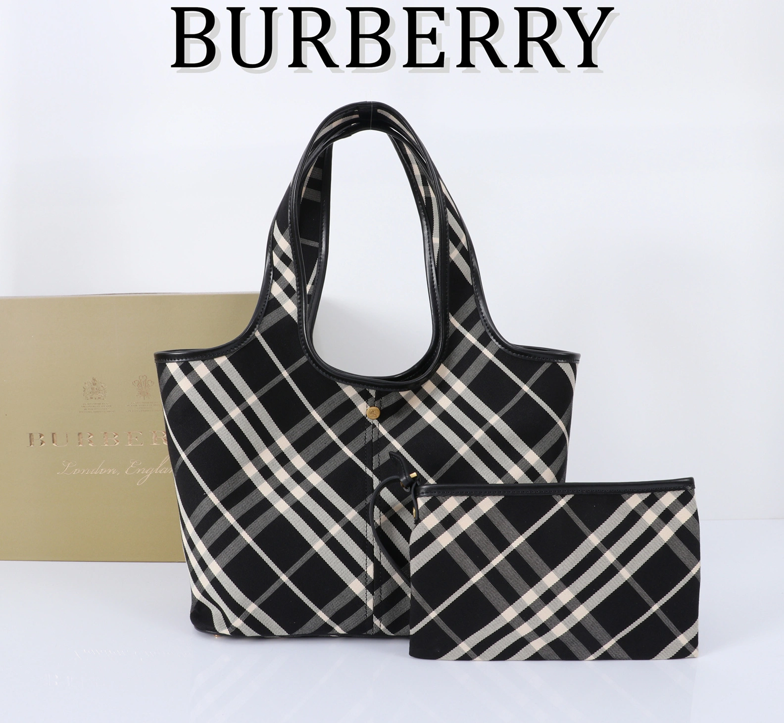 Bright 8046 Burberry AAA Quality Shoulder Bags For Women