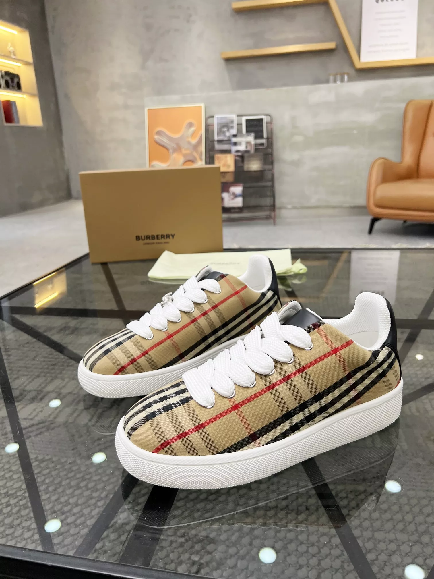 Bright 8250 Burberry Casual Shoes For Men