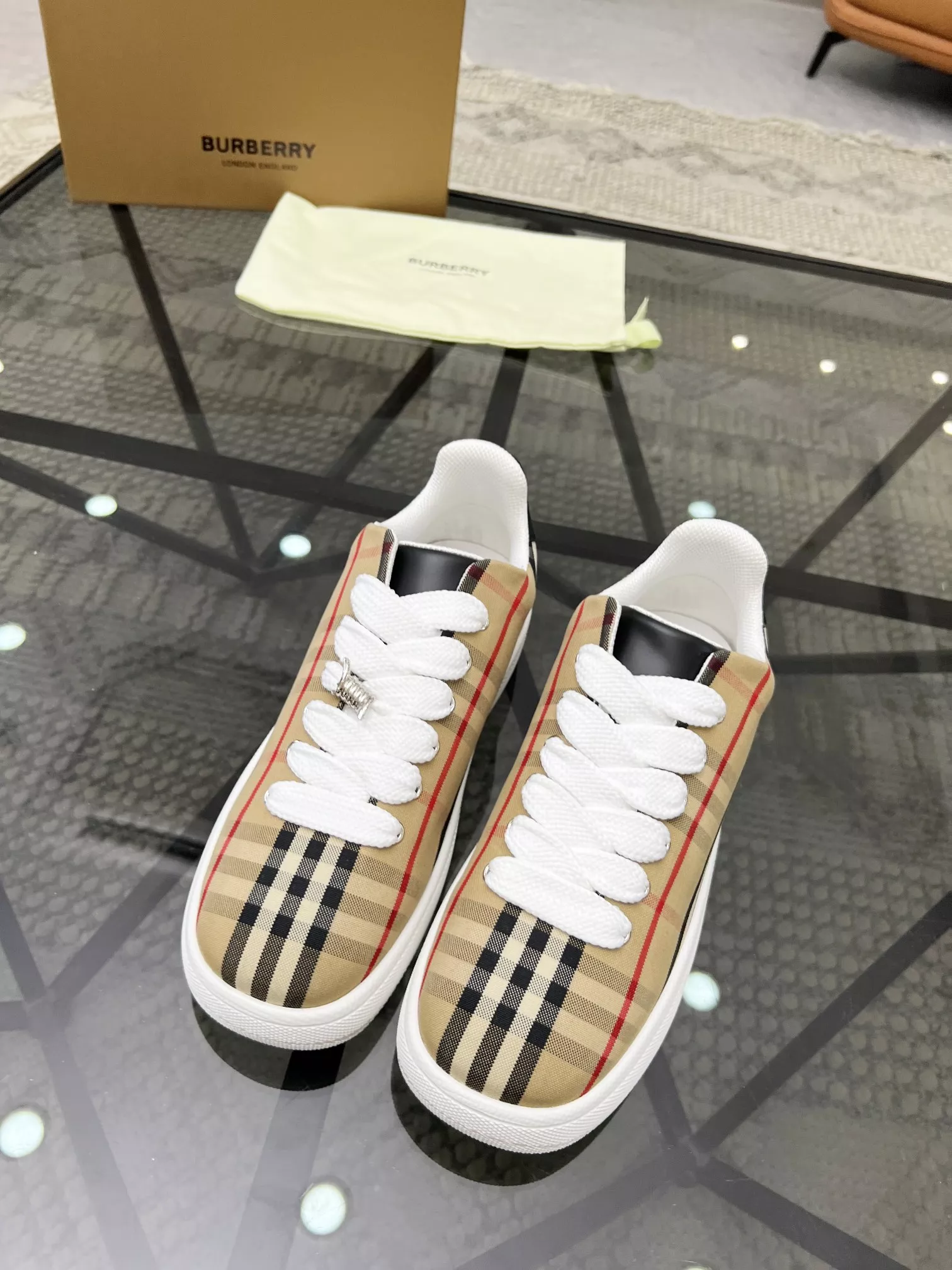 Bright 8250 Burberry Casual Shoes For Men
