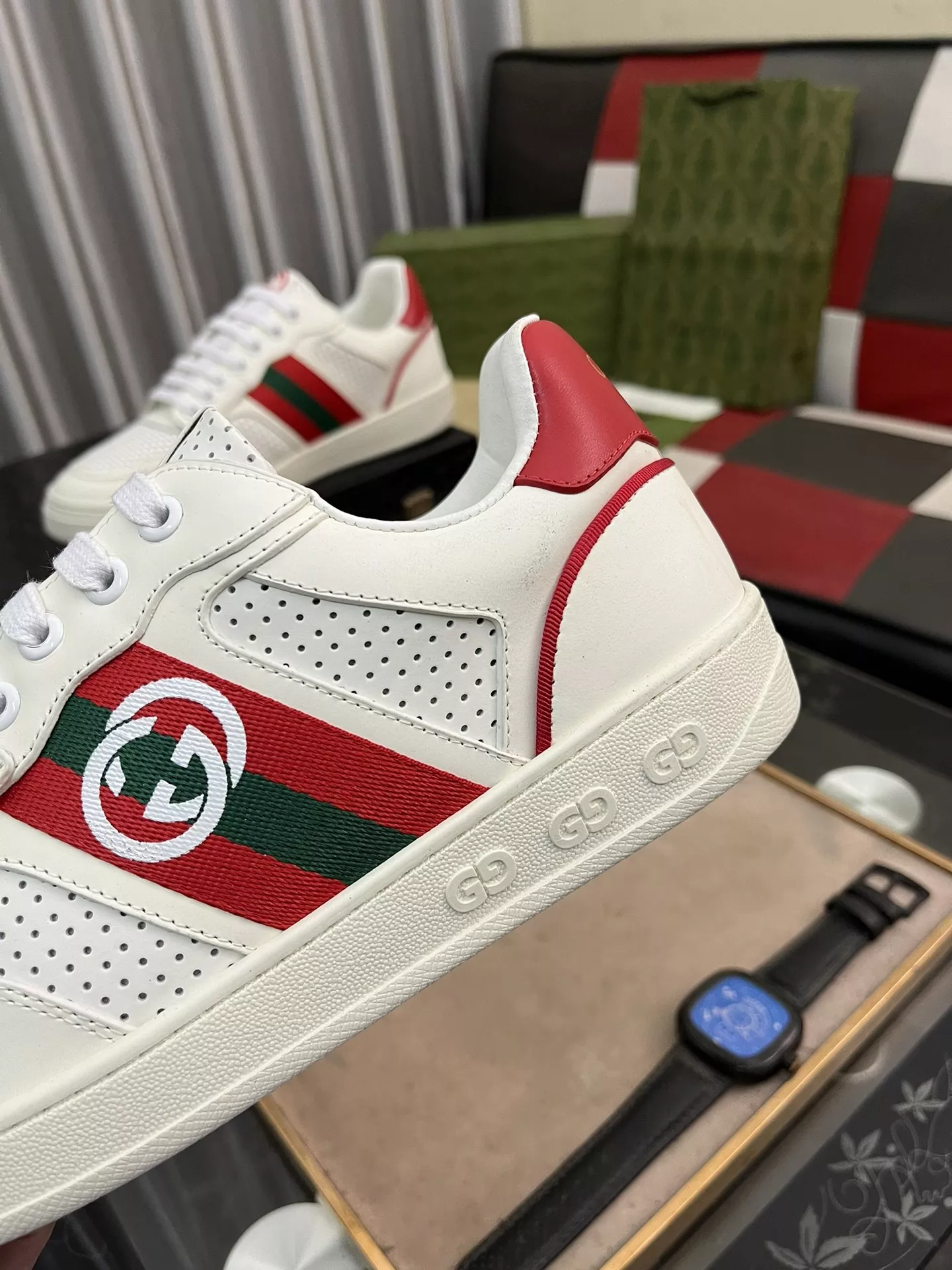 Bright 826 Gucci Casual Shoes For Men