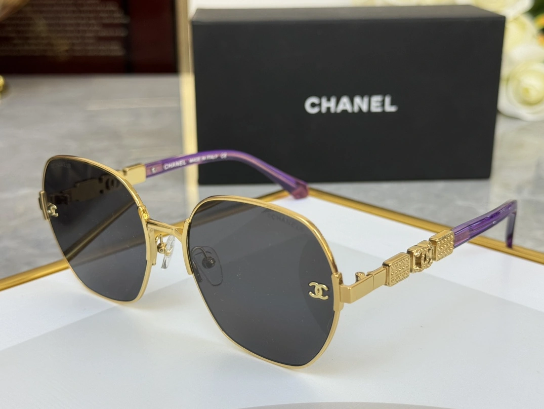 Bright 8390 Chanel AAA Quality Sunglasses