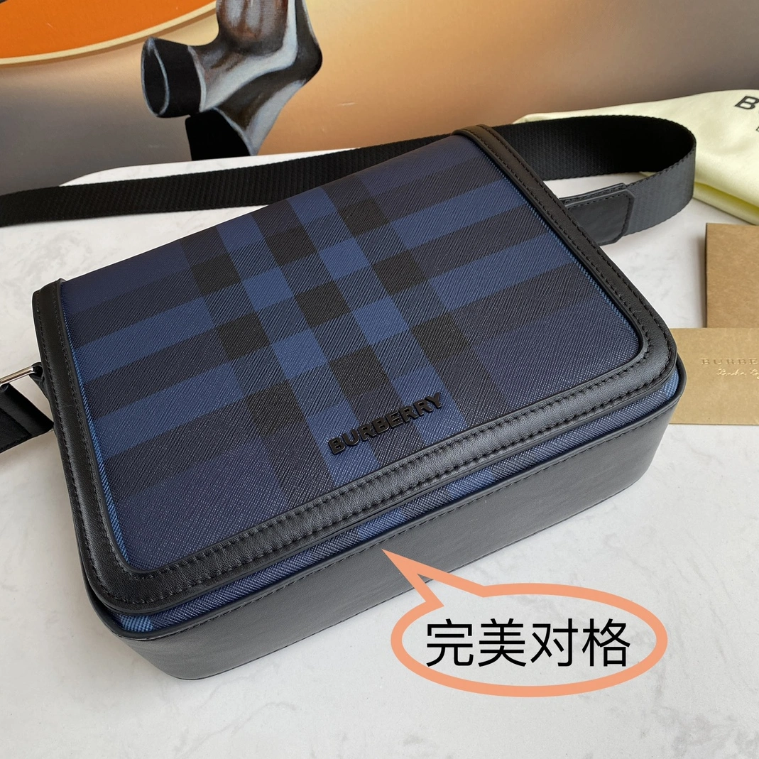 Bright 8407 Burberry AAA Man Messenger Bags