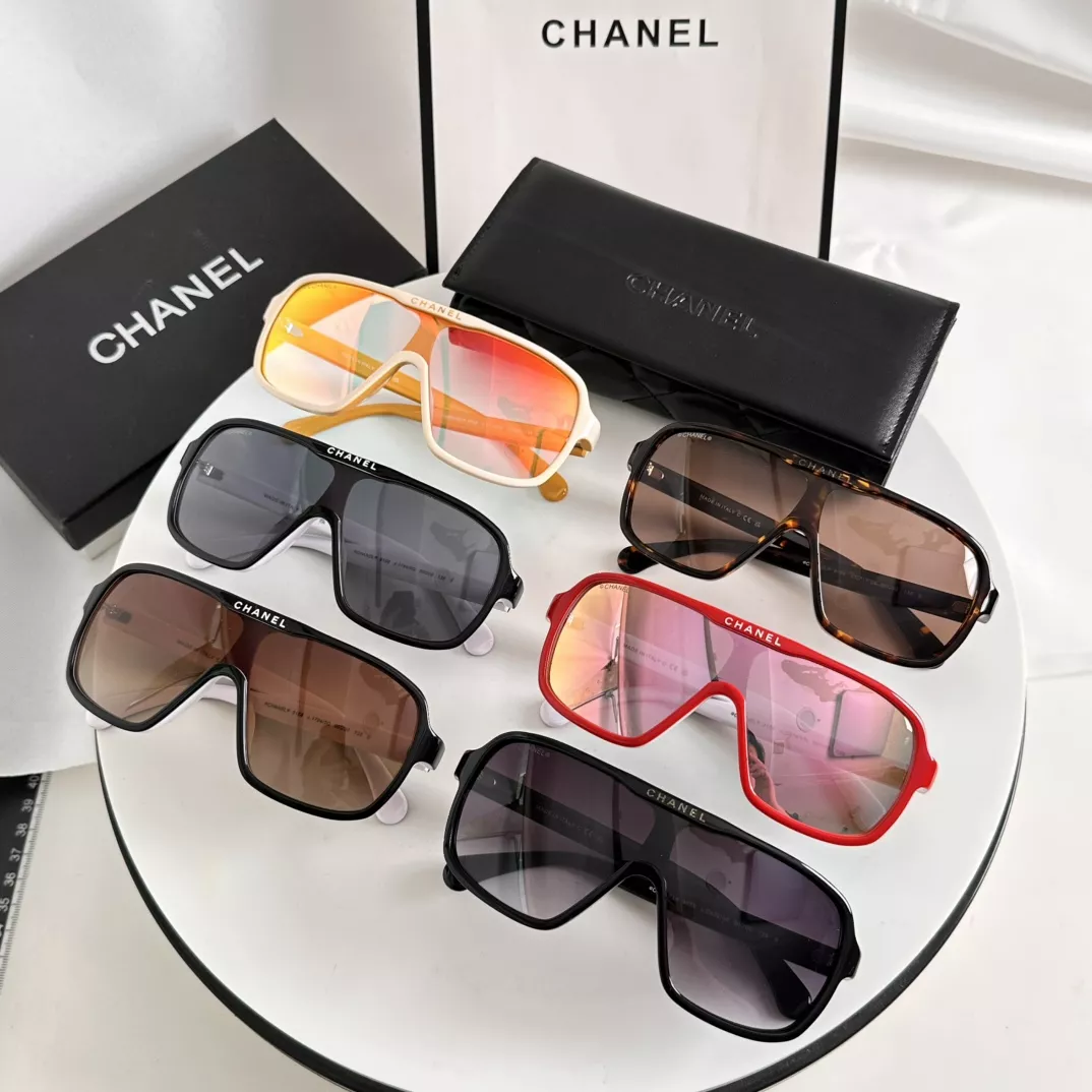 Bright 8431 Chanel AAA Quality Sunglasses