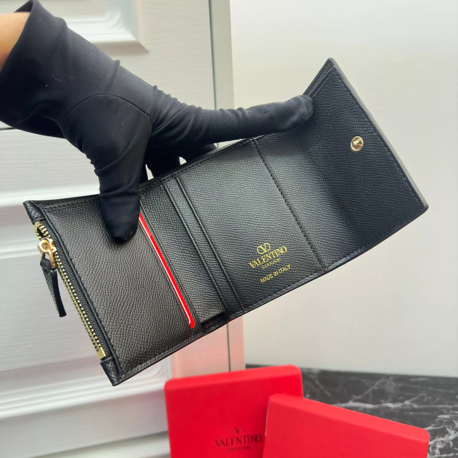 Bright 844 Valentino Wallets For Women