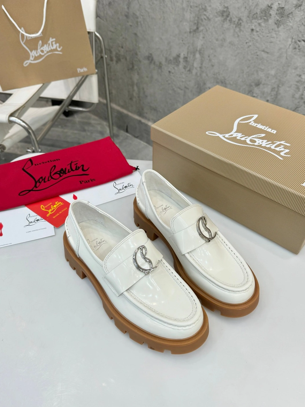 Bright 8459 Christian Louboutin Leather Shoes For Women