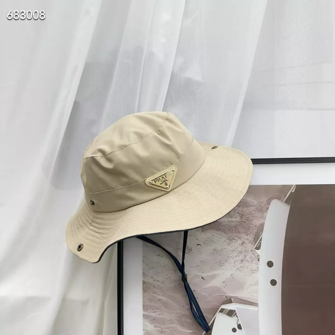 Bright 8647 Prada Caps