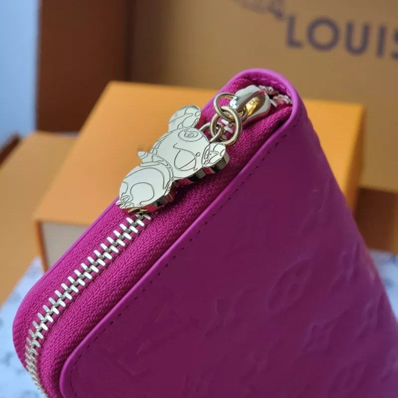 Bright 8847 Louis Vuitton AAA Quality Card Case