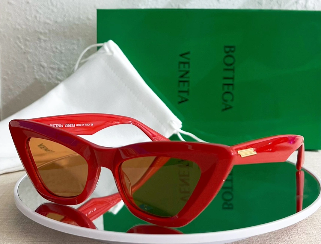 Bright 8886 Bottega Veneta AAA Quality Sunglasses
