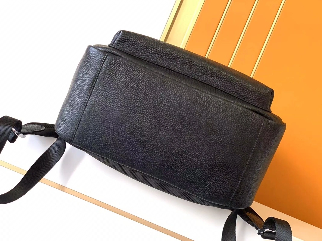 Bright 8950 Mont Blanc AAA Man Handbags
