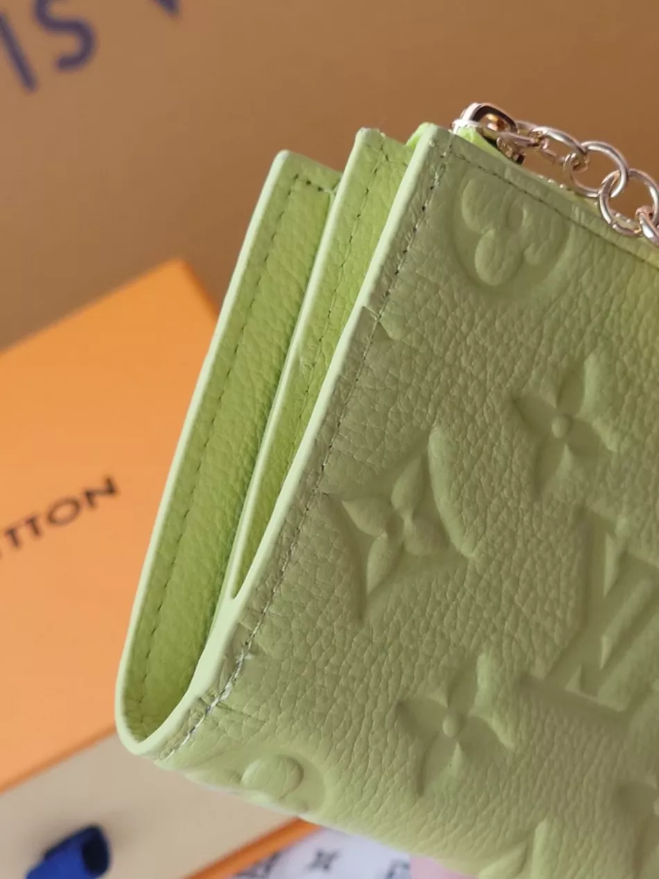 Bright 9182 Louis Vuitton AAA Quality Card Case