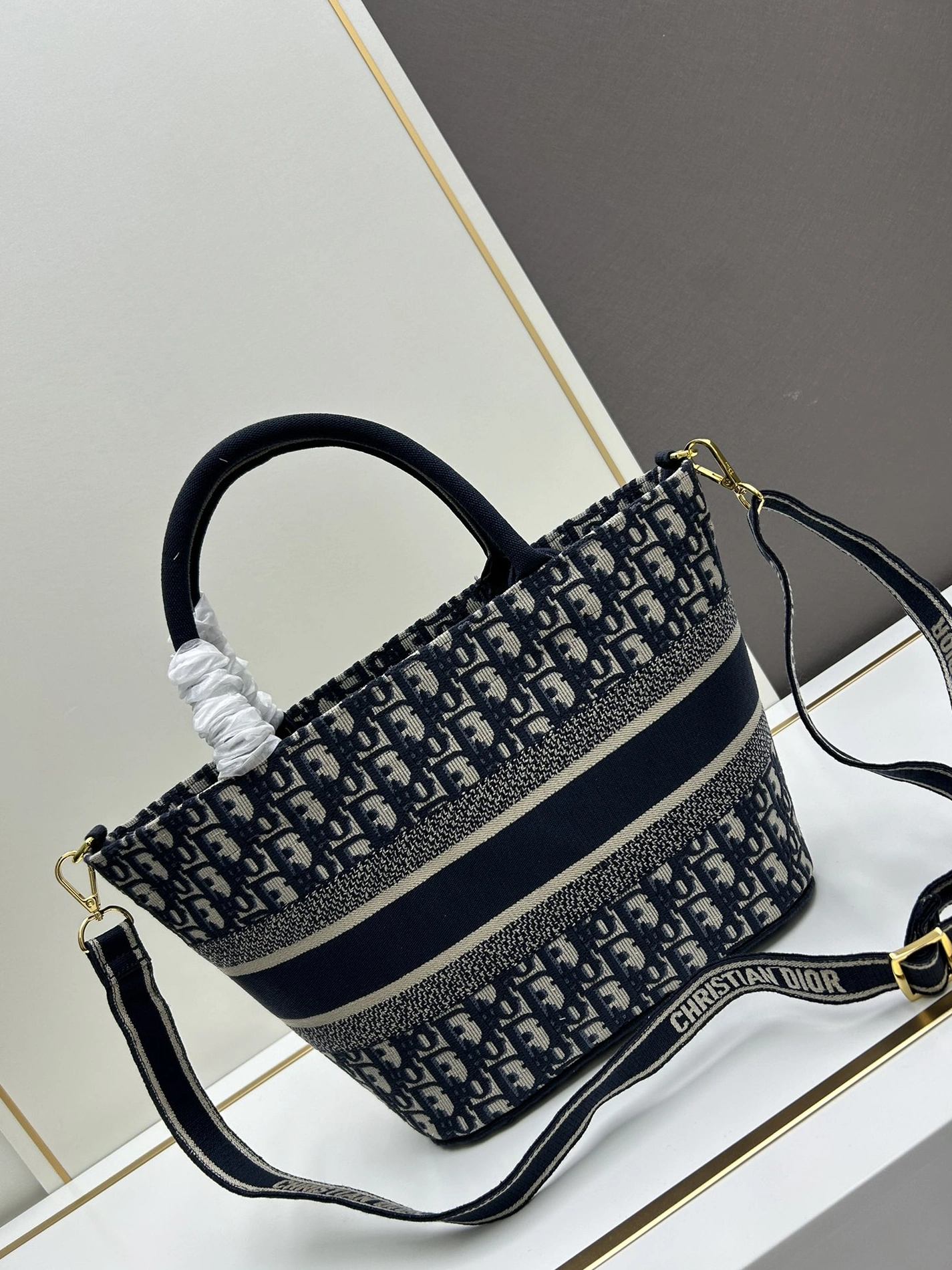 Bright 9235 Christian Dior AAA Quality Handbags For Women