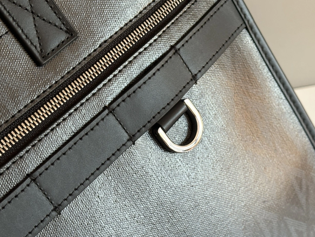 Bright 9260 Christian Dior AAA Man Handbags