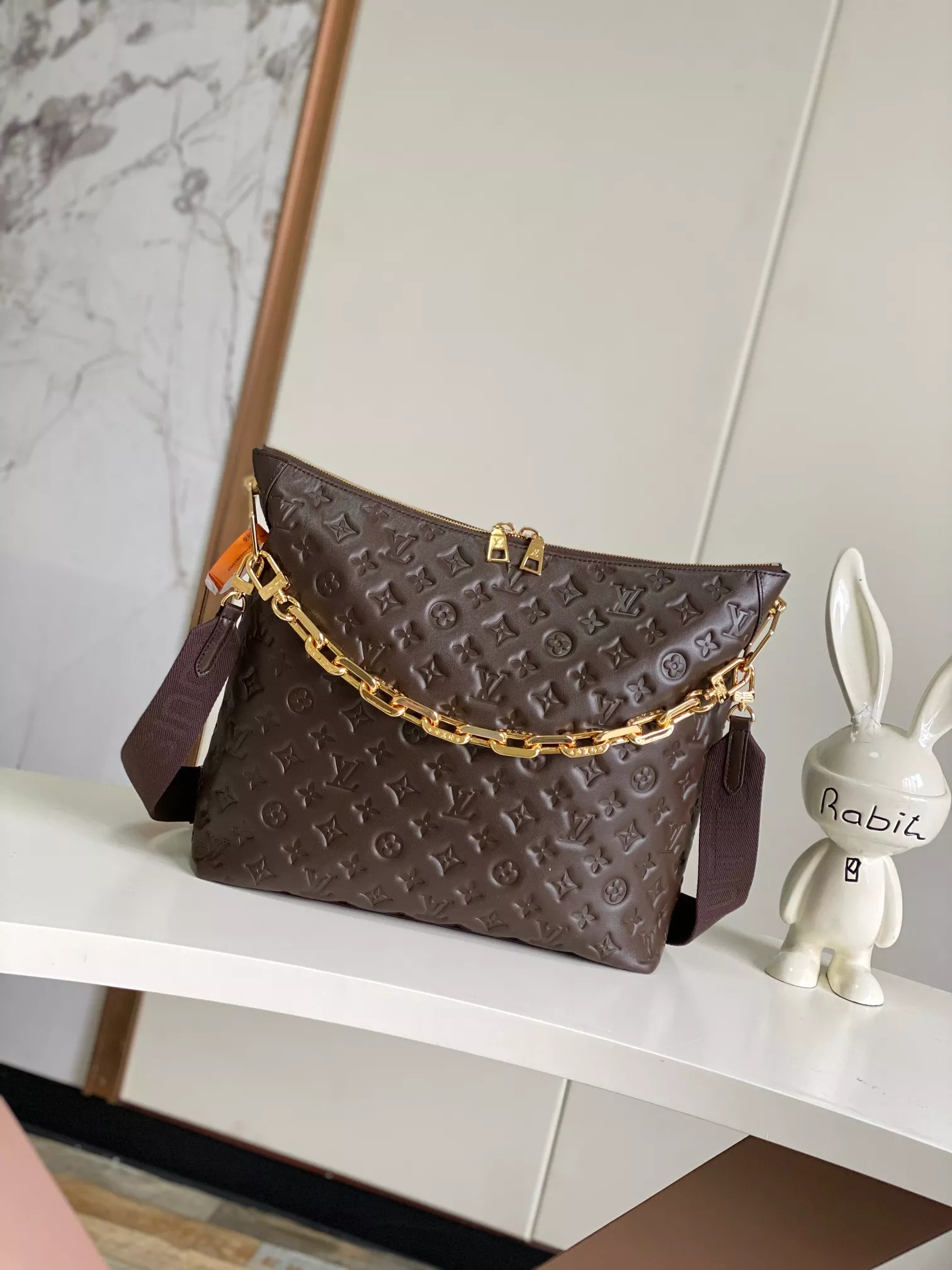 Bright 9522 Louis Vuitton AAA Quality Messenger Bags