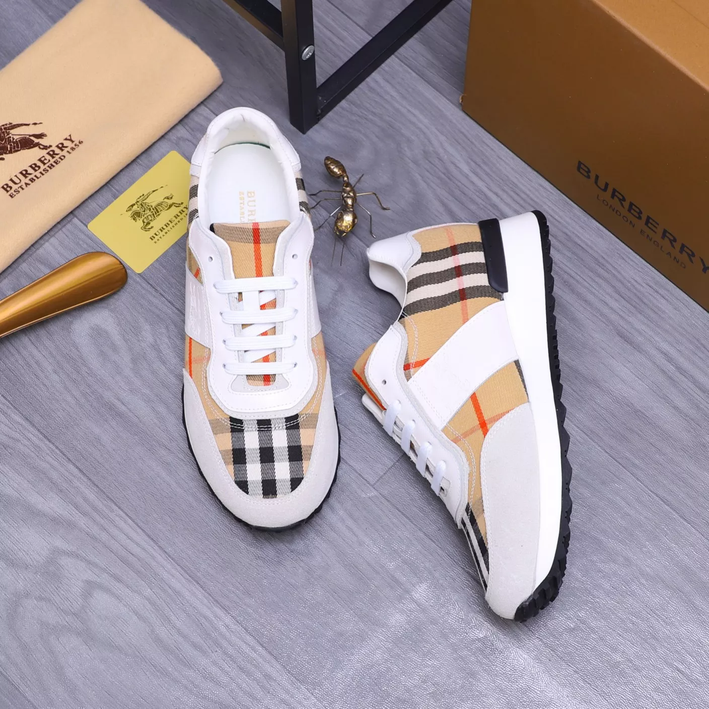 Bright 9606 Burberry Casual Shoes For Men