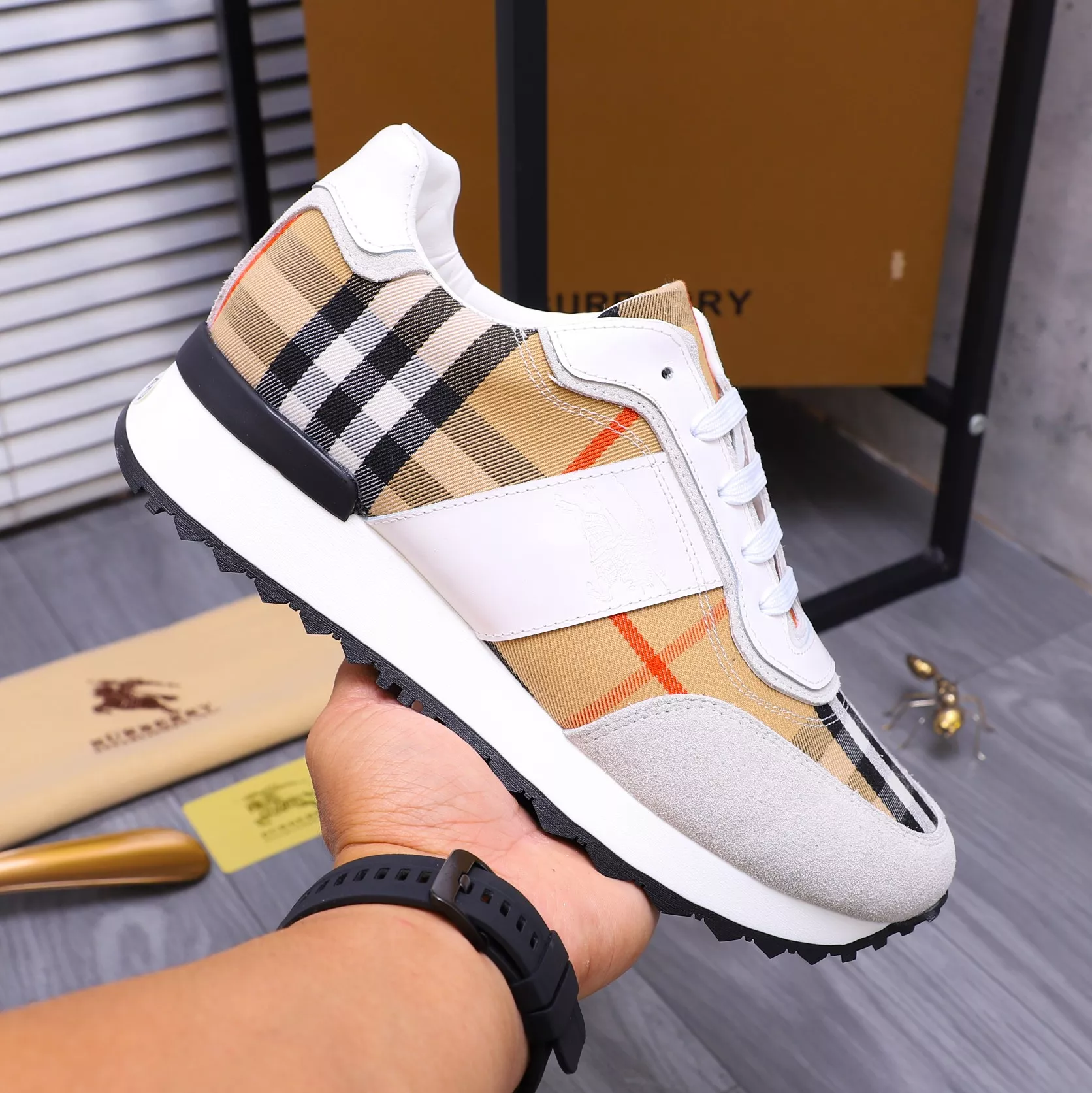 Bright 9606 Burberry Casual Shoes For Men