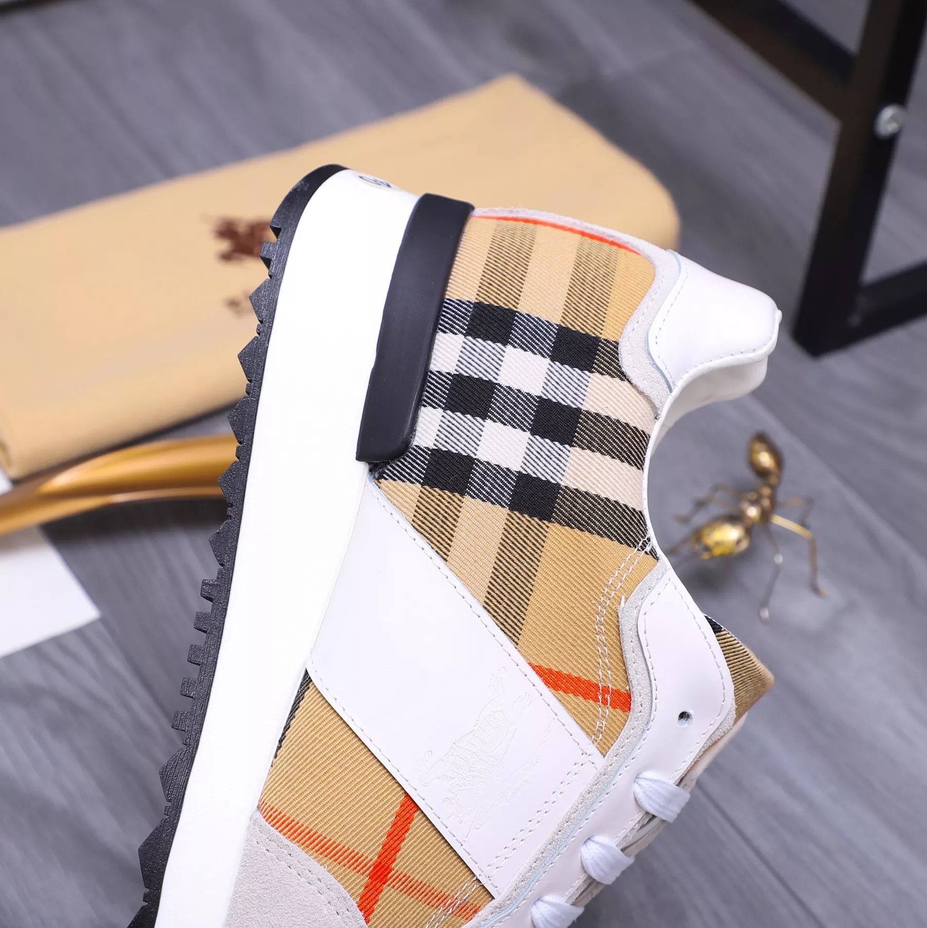 Bright 9606 Burberry Casual Shoes For Men
