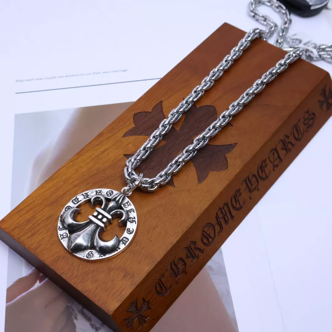 Bright 9662 Chrome Hearts Necklaces