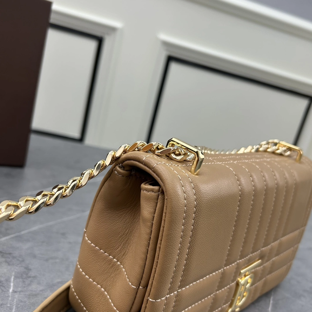 Bright 9718 Burberry AAA Quality Messenger Bags For Women