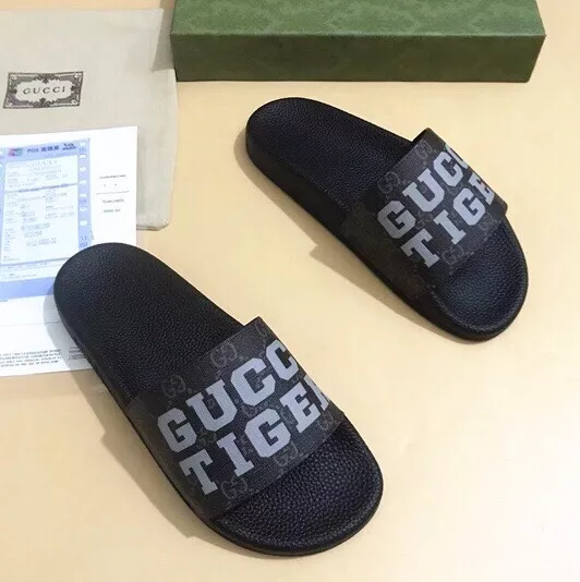 Bright 9783 Gucci Slippers For Men