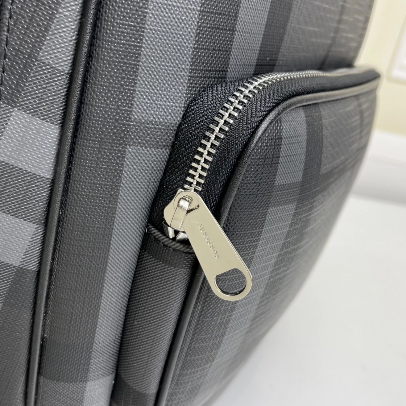 Burberry AAA Man Backpacks Fashionable 864