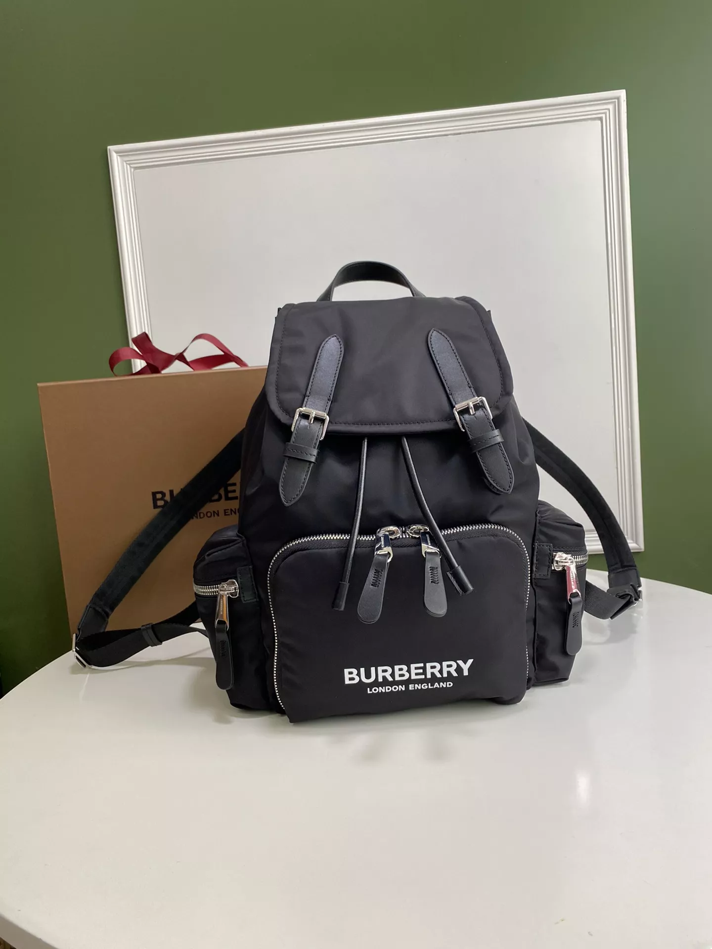 Burberry AAA Man Backpacks HighQuality 7212