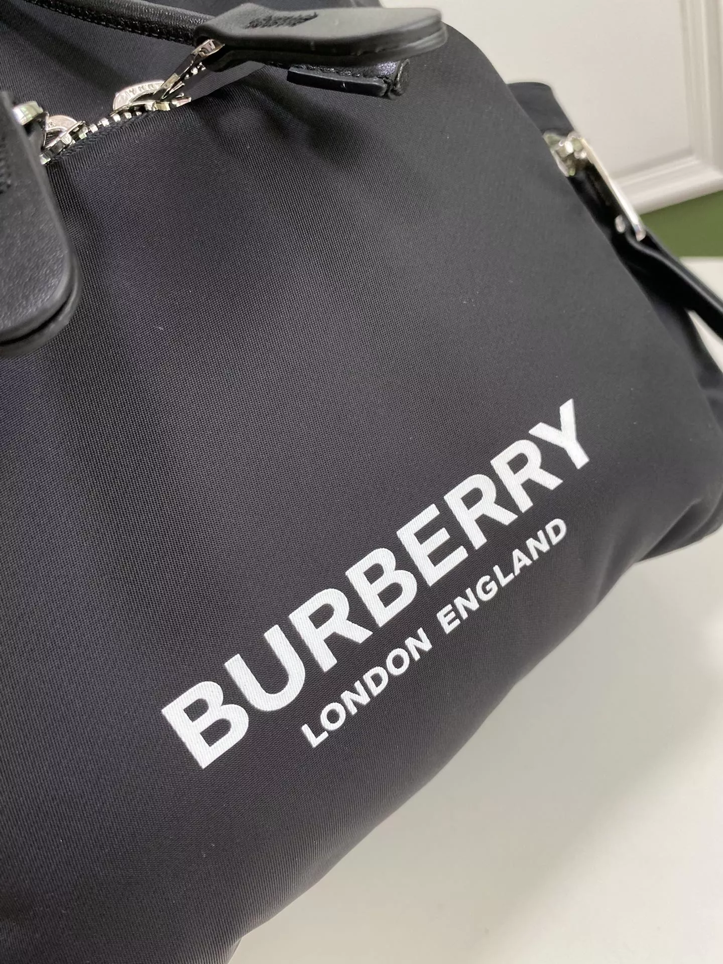 Burberry AAA Man Backpacks HighQuality 7212