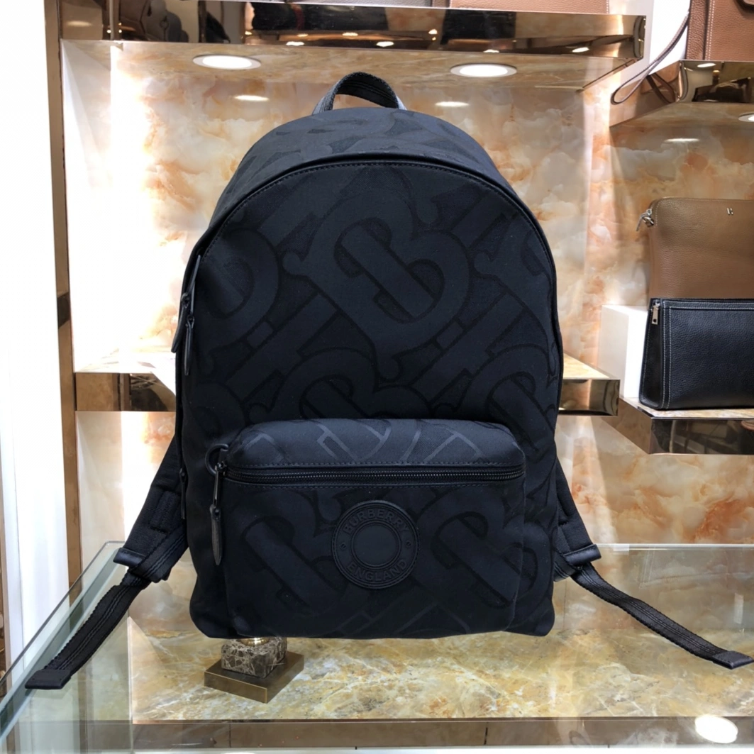 Burberry AAA Man Backpacks Lightweight 4390