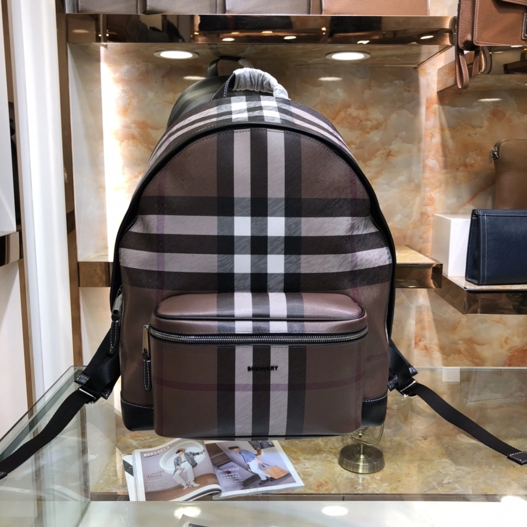 Burberry AAA Man Backpacks Minimalist 3202