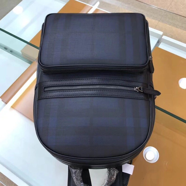 Burberry AAA Man Backpacks NewStyle 5541