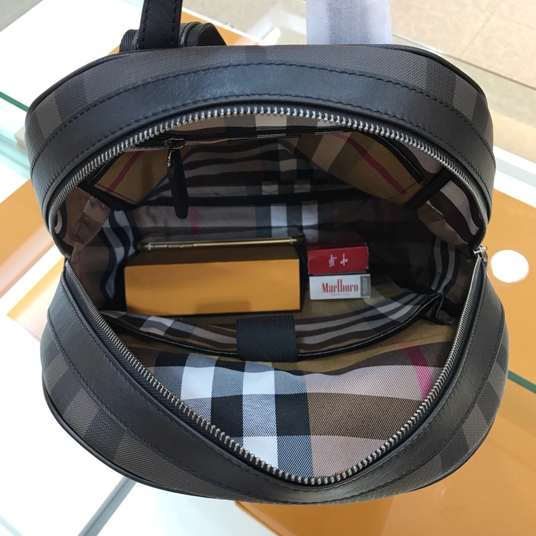 Burberry AAA Man Backpacks StreetReady 3882
