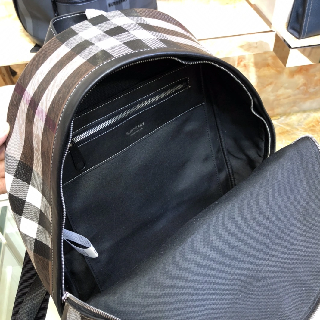 Burberry AAA Man Backpacks TopPick 5270