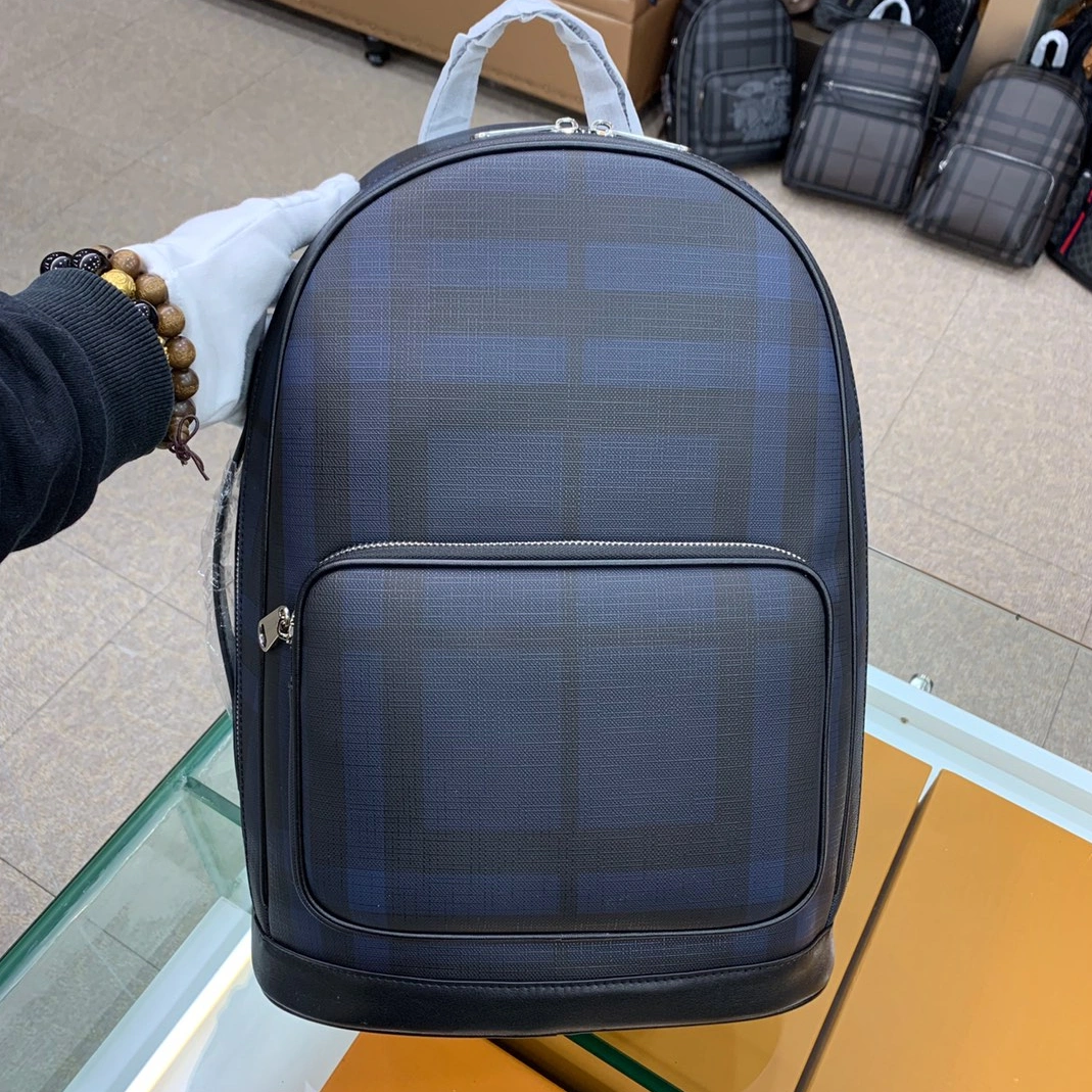 Burberry AAA Man Backpacks Unique 3979