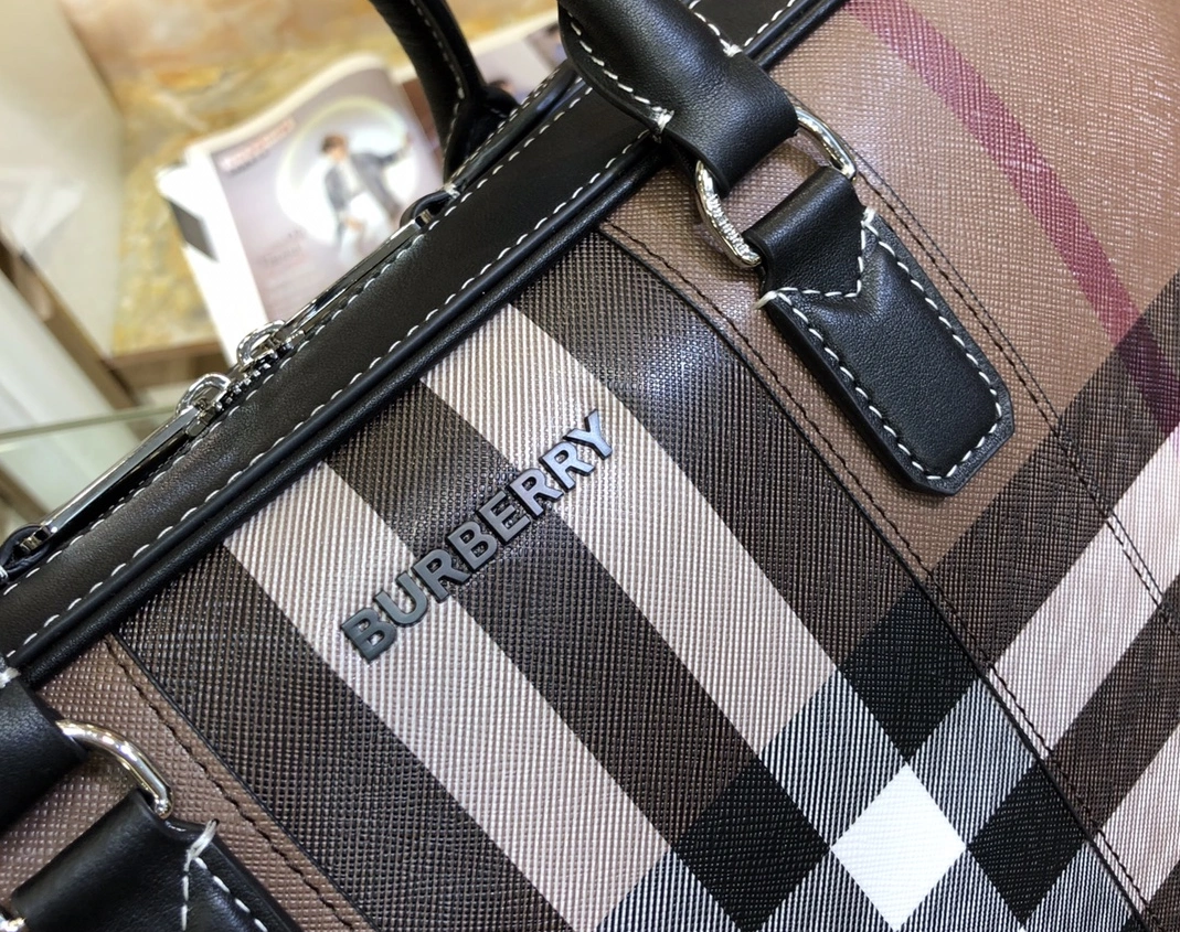 Burberry AAA Man Handbags BestValue 2976