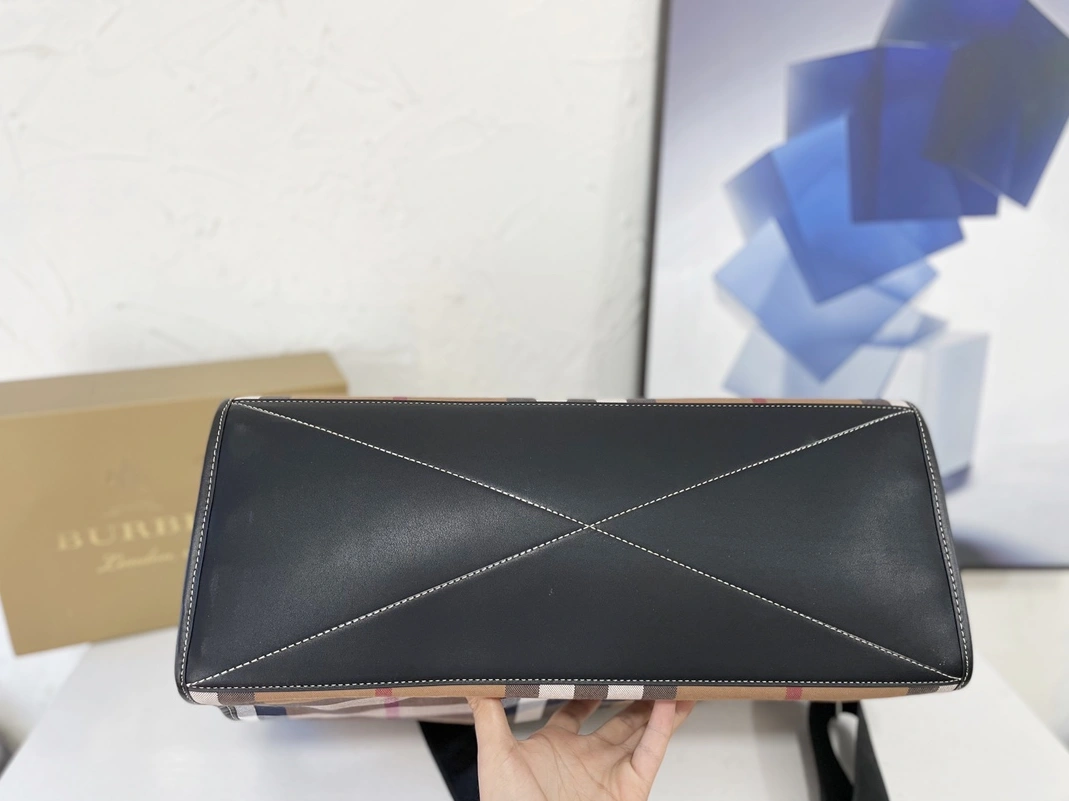 Burberry AAA Man Handbags Bold 1893
