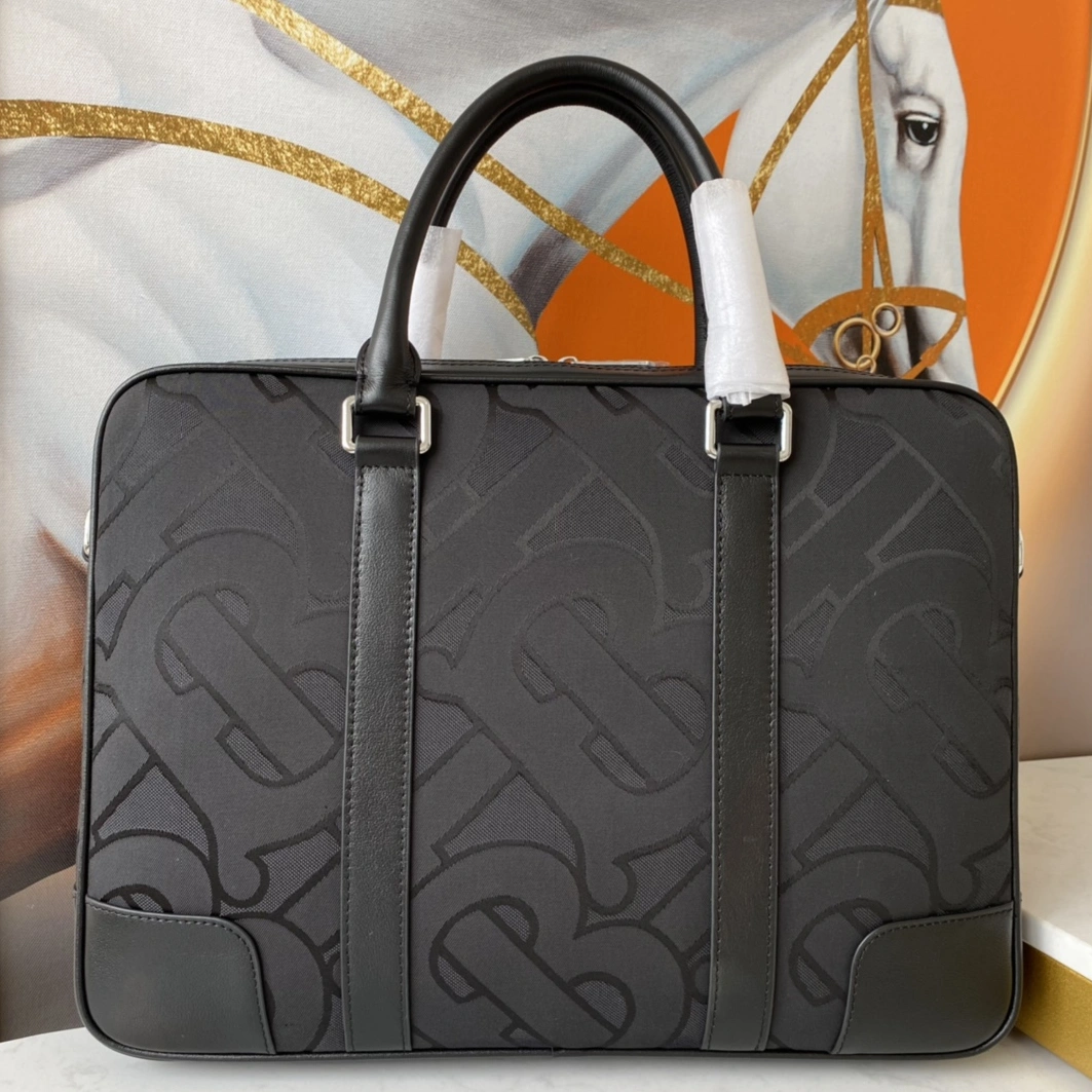 Burberry AAA Man Handbags Comfortable 7313