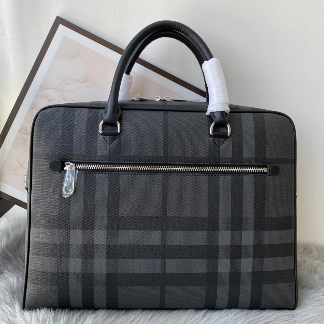 Burberry AAA Man Handbags GoodFit 6486