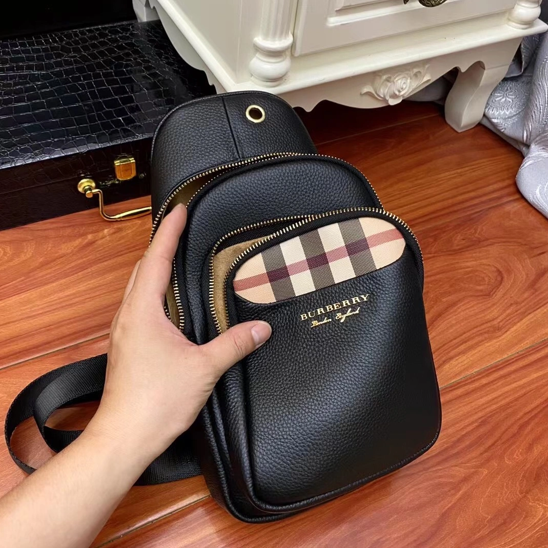 Burberry AAA Man Messenger Bags BestValue 5666