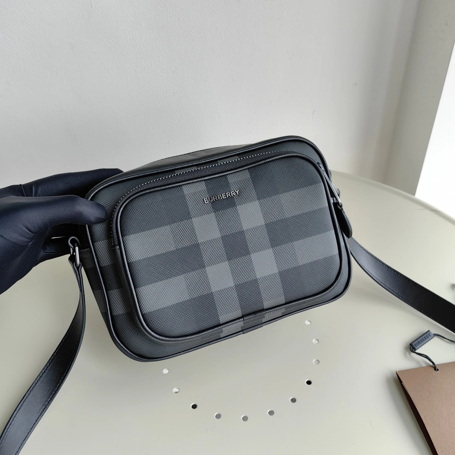 Burberry AAA Man Messenger Bags Classic 8392