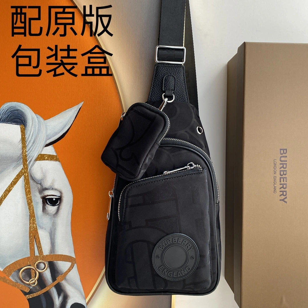 Burberry AAA Man Messenger Bags Cozy 9258