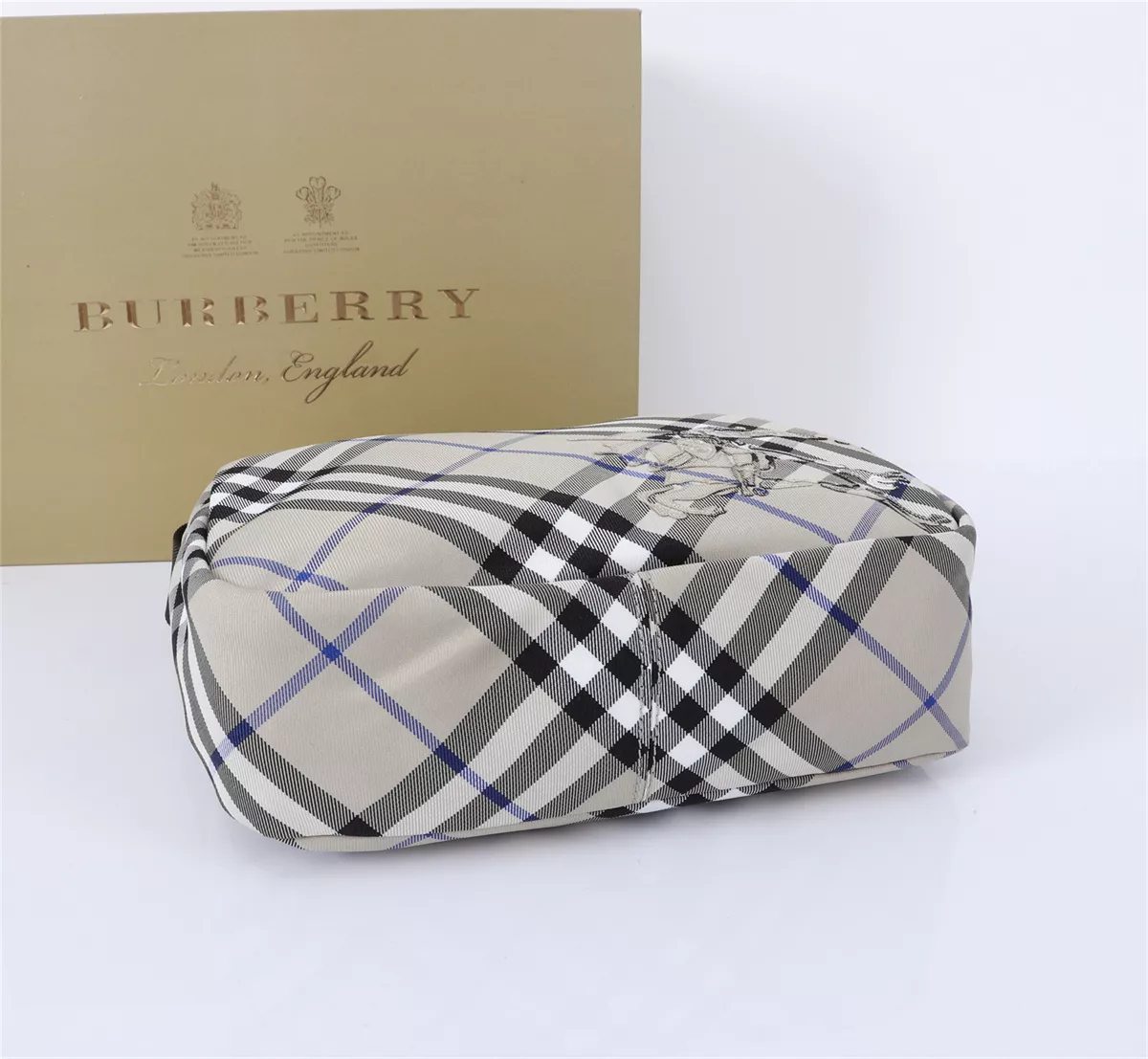 Burberry AAA Man Messenger Bags EasyMatch 2759