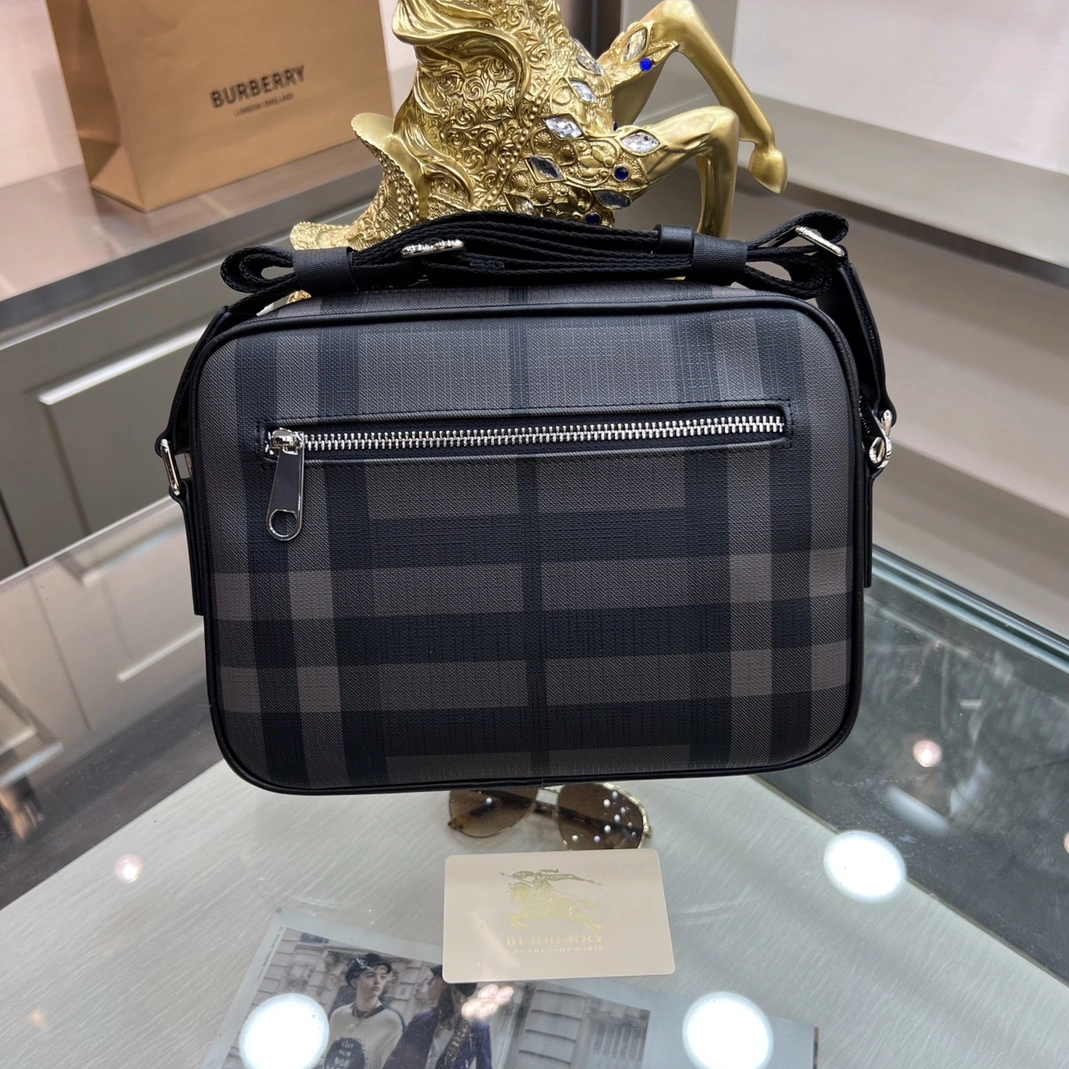 Burberry AAA Man Messenger Bags GoodFit 4933