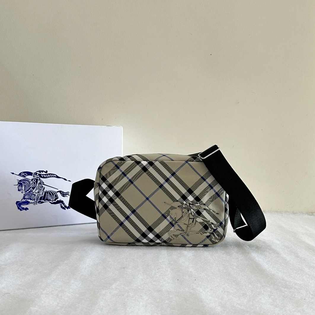 Burberry AAA Man Messenger Bags ModernLook 2420
