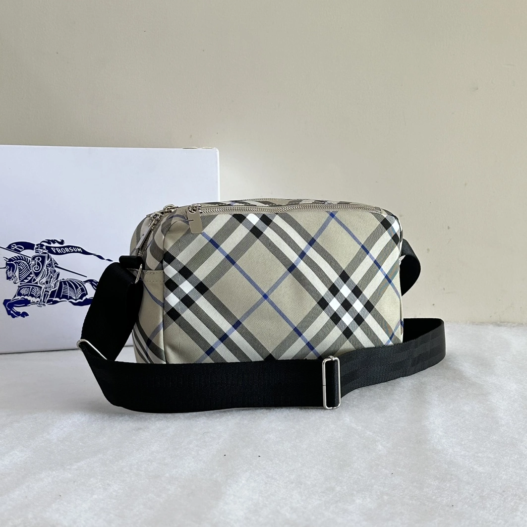 Burberry AAA Man Messenger Bags ModernLook 2420