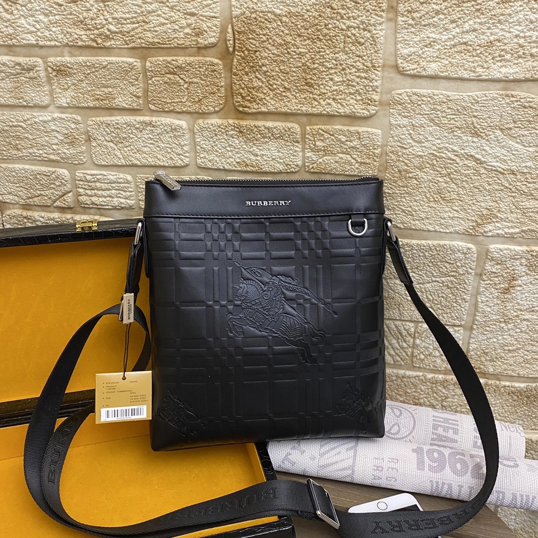 Burberry AAA Man Messenger Bags TopPick 3868