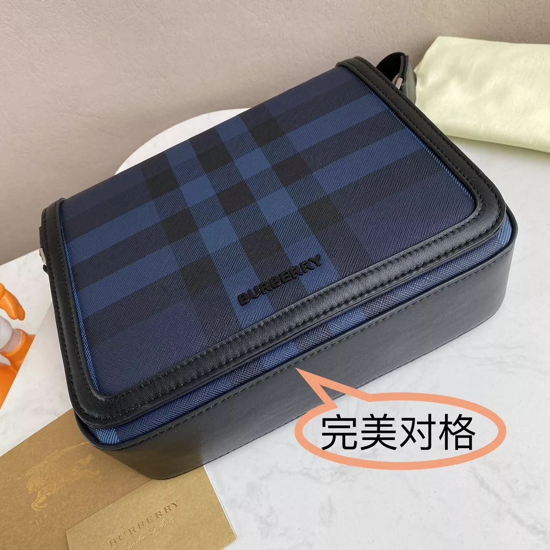 Burberry AAA Man Messenger Bags Trendy 8217