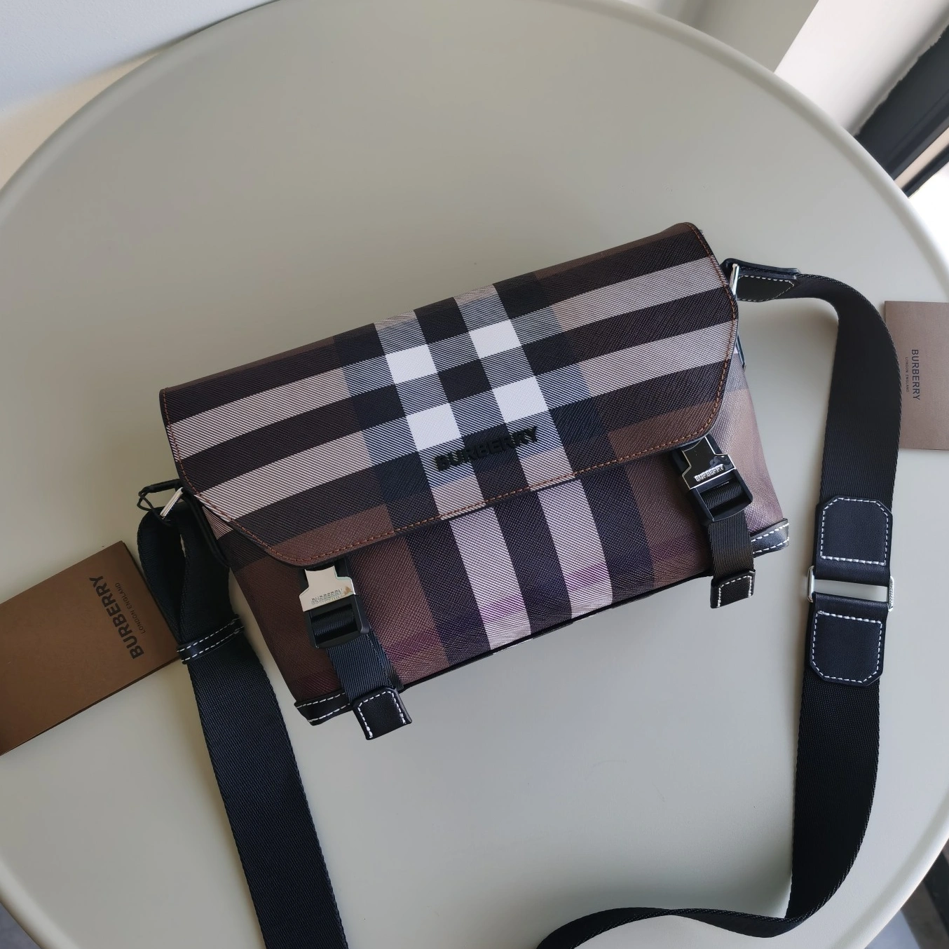 Burberry AAA Man Messenger Bags UrbanStyle 893
