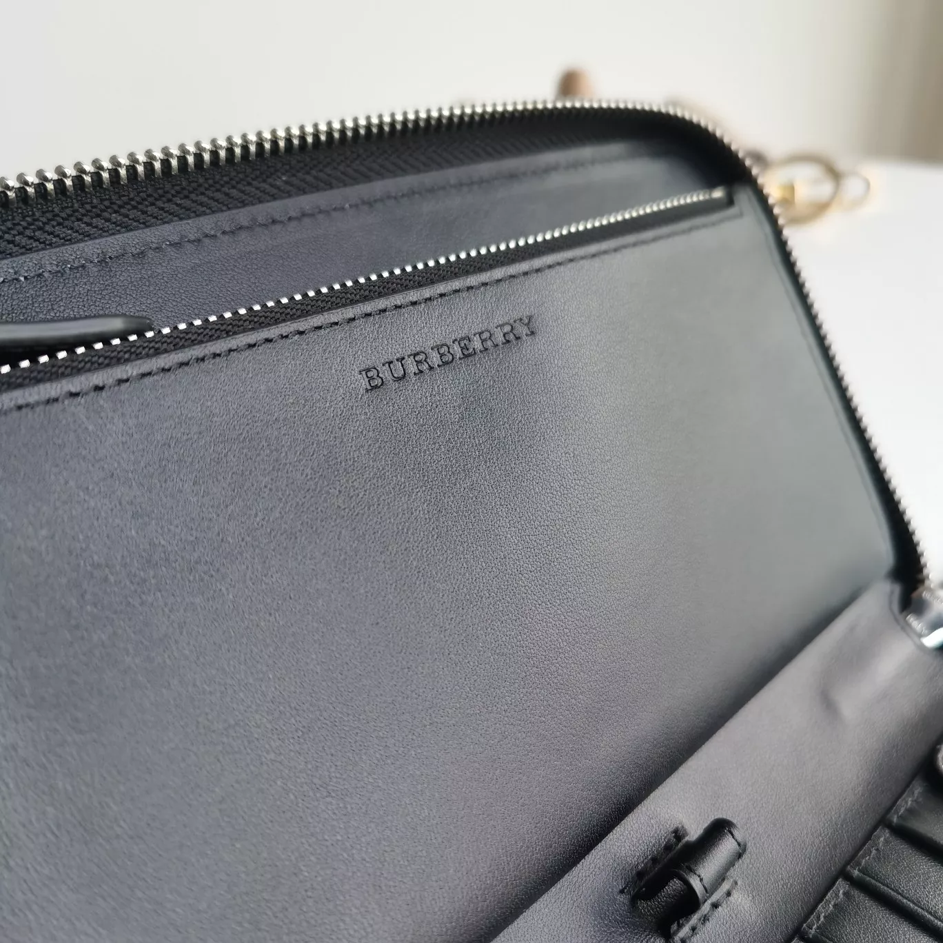 Burberry AAA Man Wallets AllSeason 5313