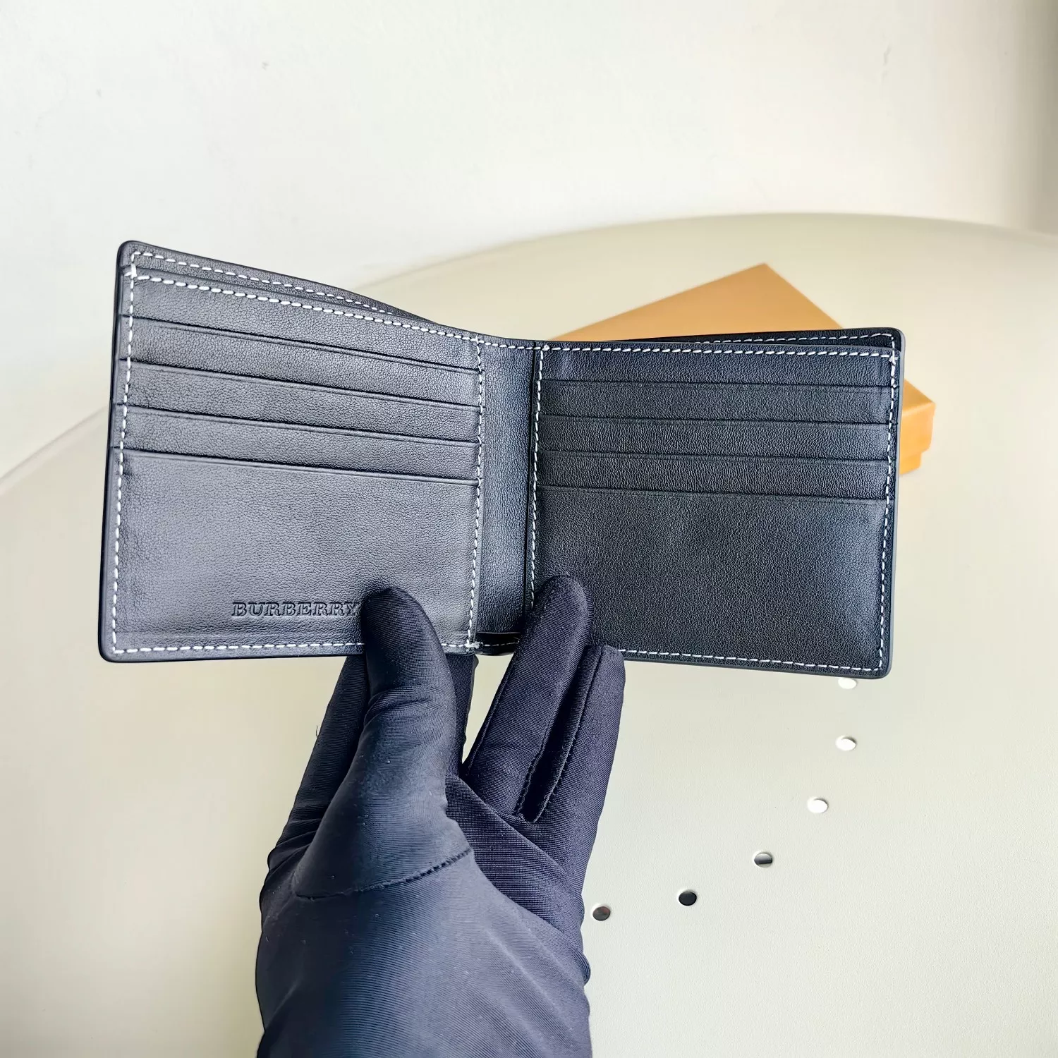 Burberry AAA Man Wallets Bold 707
